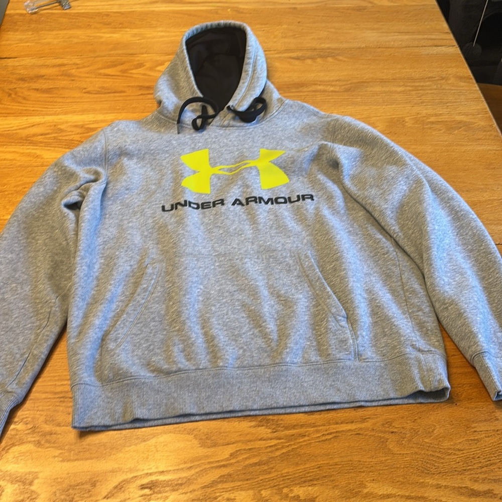 Men’s Under Amour Fleece Sweatshirt
